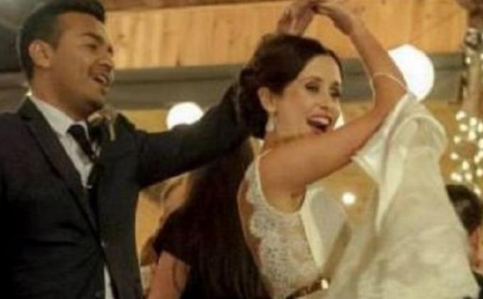 Pasangan Ini Bersyukur karena Tak Jadi Naik Pesawat MH17