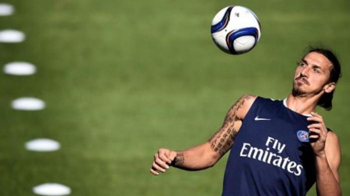 Ibra Bertahan di PSG, Asal