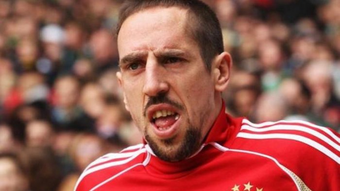 Frank Ribery Bakal Merumput Lagi