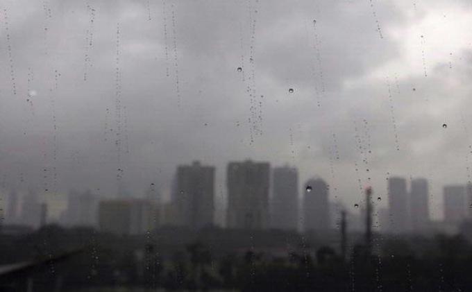 Hujan Deras Guyur Jakarta Hari Ini, Sebanyak 27 RT Terendam Banjir