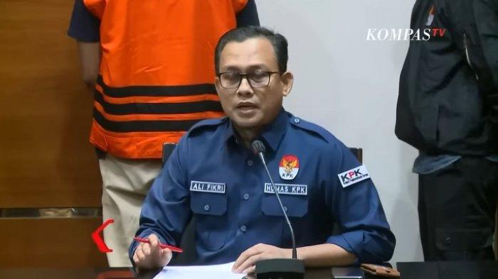 KPK Tetapkan Bupati Meranti Muhammad Adil Jadi Tersangka Dalam 3 Kasus Yang Menjeratnya