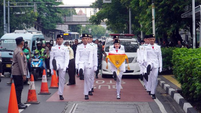 Foto-foto Fadli Zon Pimpin Upacara Peringatan Hari Sumpah Pemuda - Adapun-tema.jpg