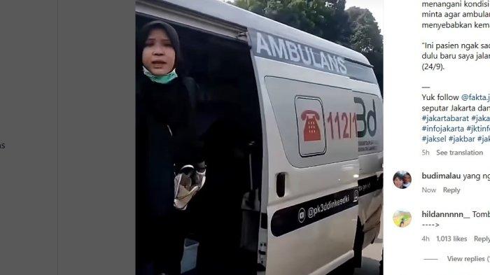 Pria Ngotot Usir Ambulans Berhenti di Bahu Jalan Saat Beri Pertolongan Darurat, Dihujat Warganet