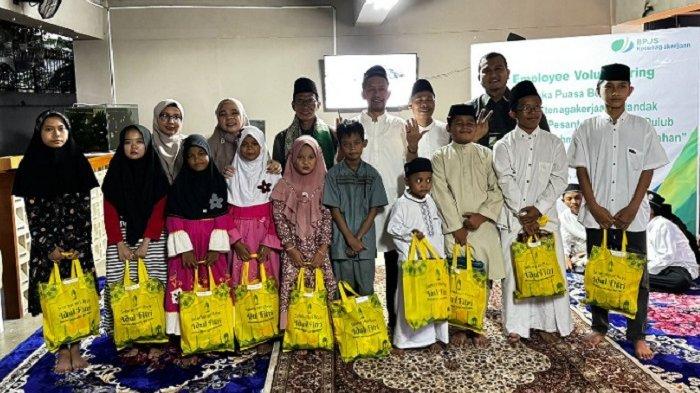 Gelar Employee Volunteering, BPJamsostek Cilandak Berbagi bersama Anak Yatim Ponpes Tanwirul Qulub