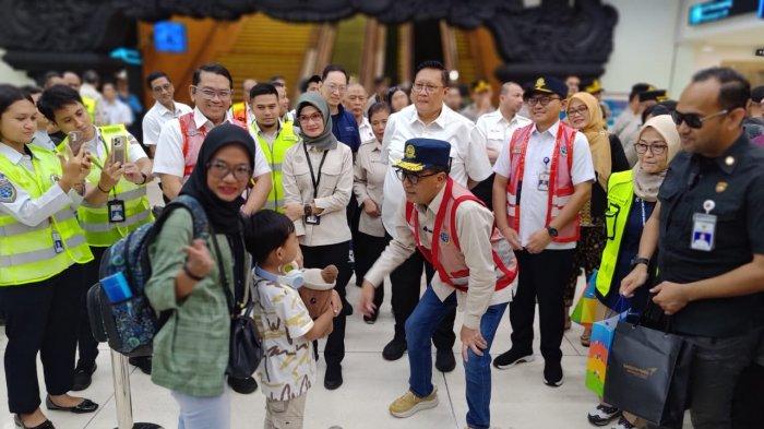Jelang Arus Balik Lebaran 2024, Menhub Budi Karya Cek Kesiapan Bandara Soekarno-Hatta