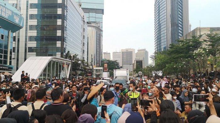 Pengunjung Remaja Membludak, Volume Sampah di Citayam Fashion Week Capai 1.5 Ton per Hari