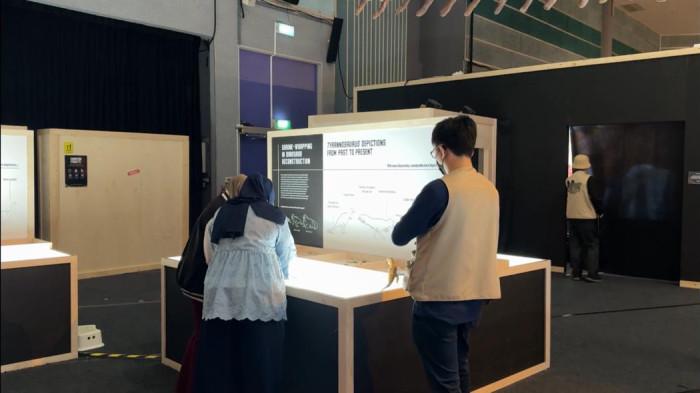 DINOSAURUS | EXTINCTIONS | US. 