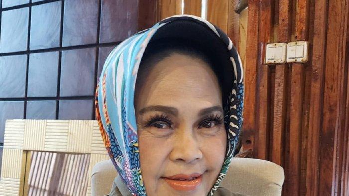 Hetty Koes Endang Didukung Titiek Puspa Saat Mengawali Karier Sebagai Penyanyi