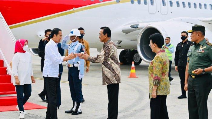 Gubernur Jateng Ganjar Pranowo Tak Sambut Presiden Jokowi Di Tangga Pesawat  Saat Kunker Di Jateng