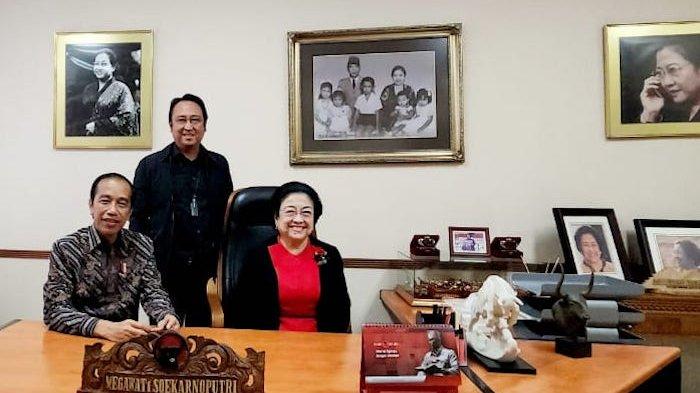 Jokowi Hadiri Rakernas PDI Perjuangan di Sekolah Partai Lenteng Agung, Dapat Sambutan Meriah