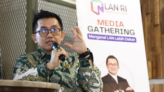 PEMBELAJARAN ASN - Kepala Lembaga Administrasi Negara (LAN) RI, Muhammad Taufiq, memaparkan arah baru LAN sebagai 