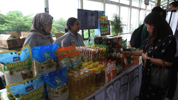 Pasar Ramadan LRT Jakarta Resmi Dibuka di Stasiun Velodrome_02