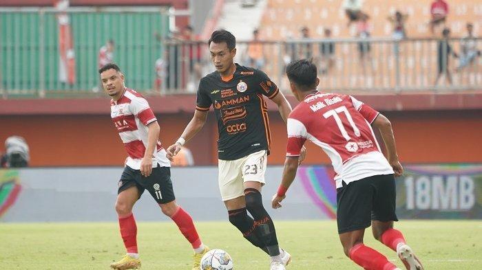 Imbang Lawan Madura United, Persija Jakarta Gagal Salip Persib di Klasemen Liga 1