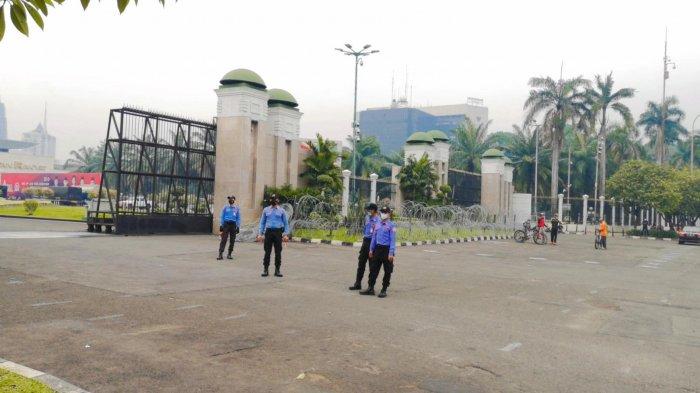 Ketua IPW Dilarang Masuk Lewat Depan, Sekjen DPR: Bukan Diskriminasi, Semua Tamu Harus Terdata