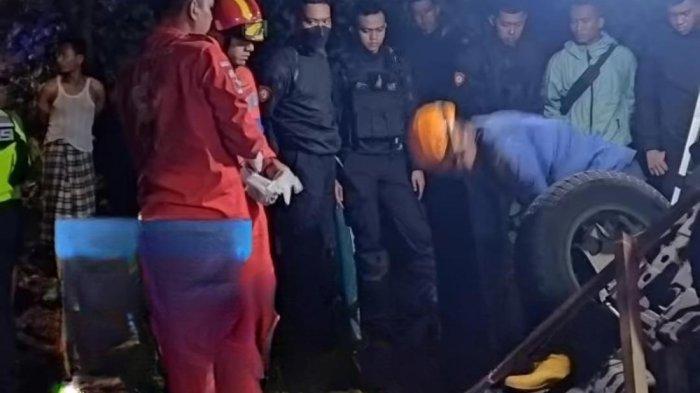 Tabrak Lapak Sosis Bakar di Pakansari Cibinong, Seorang Penumpang Daihatsu Gran Max Tewas