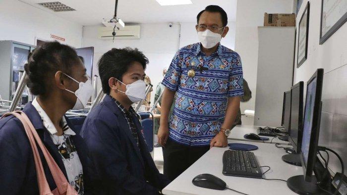 Kunjungi Kampus ITSB, PJ Bupati Bekasi Sebut Mahasiswa Punya Peran Pengawasan Pembangunan di Desa