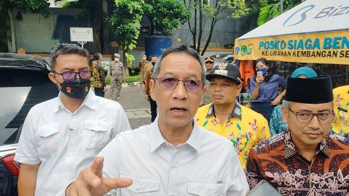 Heru Budi Hartono Sambangi Kantor Lurah Kembangan Selatan, Cek Langsung Kendala Pendataan