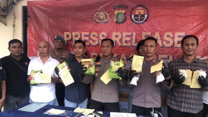 Polsek Bekasi Selatan Ungkap 4,7 Kg Sabu dan 300 Butir Ekstasi, Nilainya Mencapai Rp4 Miliar