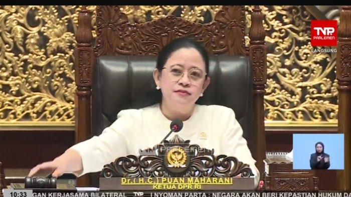 Detik-detik Tepuk Tangan Meriah DPR RI Saat Revisi UU TNI Disahkan