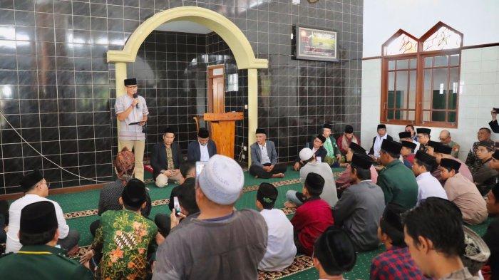 Sandiaga Dorong Kemampuan Santri Sukabumi Dalam Wirausaha Melalui Digitalisasi