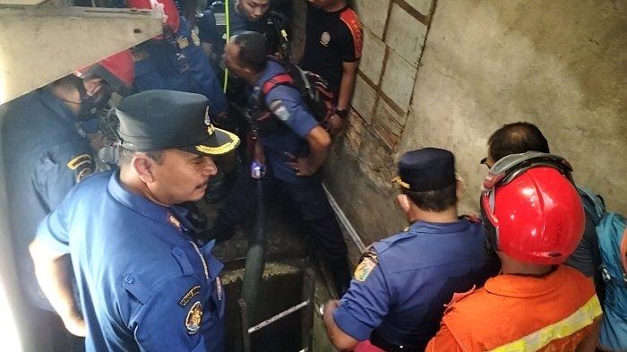 Periksa Kabel, Petugas Galian Telkom Tewas di Gorong-gorong Pademangan