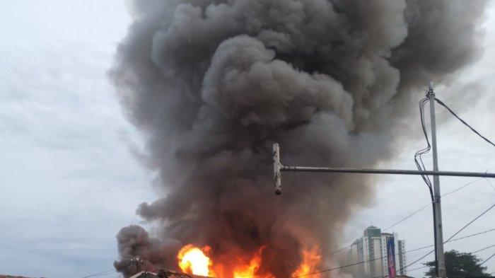 Seorang Pria Tewas Tewas Terpanggang Api Dalam Kebakaran di Salemba Jakpus
