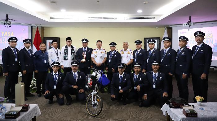 Transjakarta raih penghargaan Abdi Yasa Teladan 2025