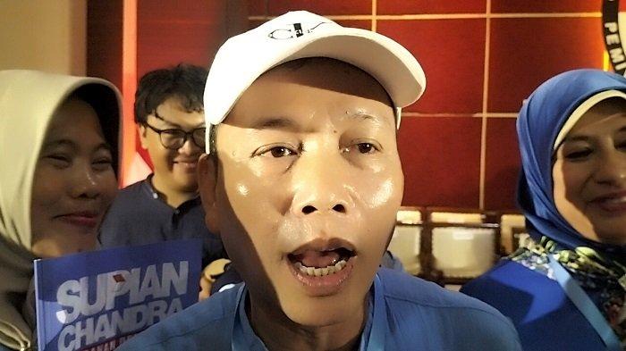 Ayah Ojak Berpolitik, Dukung Supian-Chandra di Pilkada Kota Depok 2024, Janji All Out Jadi Jurkam