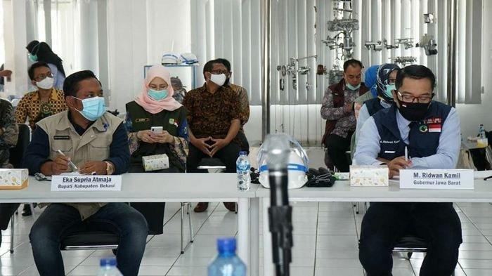 Fokus Tekan Covid-19 di Bekasi dan Karawang, Ridwan Kamil: Semua Karyawan Wajib Punya Buku Harian