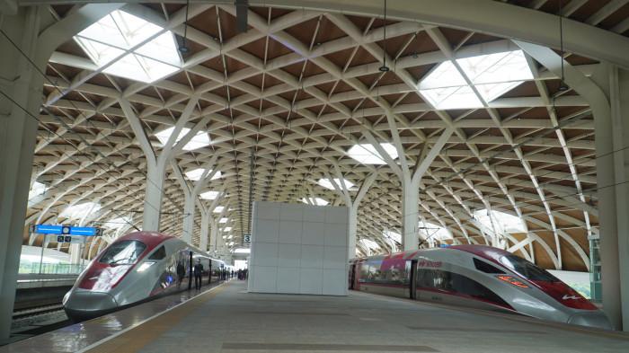 Foto-foto RI dan China Sepakat Restrukturisasi Utang Kereta Cepat Whoosh - cepat-yang.jpg
