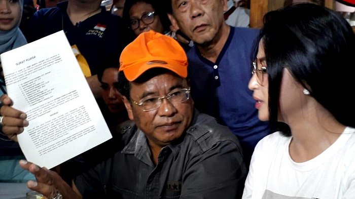 Mau Konsultasi Hukum Gratis kepada Hotman Paris di Kedai Kopi Johny? Begini Caranya