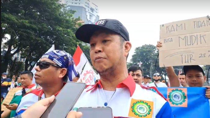 Jerit Nakes RS Haji Jakarta saat Peringatan Hari Buruh, THR Hanya Dibayar 25 persen