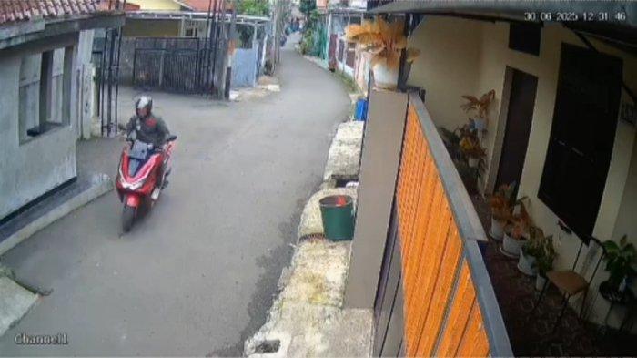 Ibu Muda di Cilangkap Jaktim Dijambret Usai Jemput Anak Sekolah, Uang Rp 3 Juta dan HP Raib