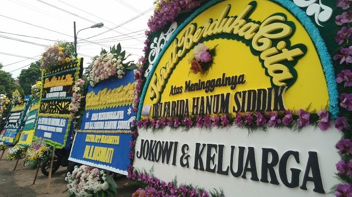 Jokowi Kirim Karangan Bunga ke Rumah Anang-Ashanty, Ini Alasannya