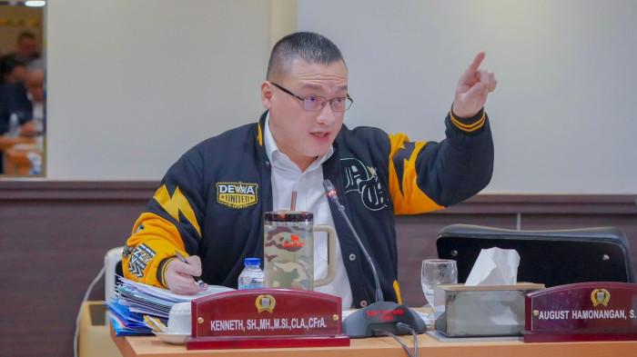 Tarif TransJakarta Mau Naik, Anggota DPRD DKI Kenneth Sebut Saatnya Perbaiki Kualitas Layanan