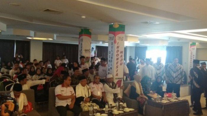 Ma'ruf Amin Hadiri Deklarasi Dukungan Milenial dan Santri Kalimantan Selatan