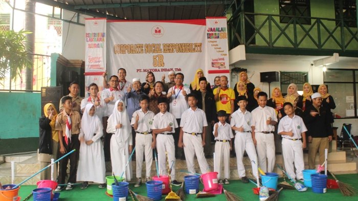 Mayora Group Berbagi untuk Pendidikan - Wartakotalive.com