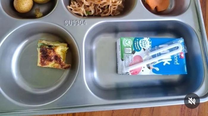 MBG TANPA NASI - Viral di medsos makan bergizi gratis (MBG) di Kendal Jateng tanpa nasi.