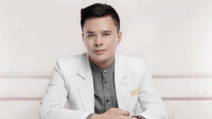 Kecantikan Tidak Hanya Milik Wanita, Para Pria Juga Bisa Tampil Menawan, Simak Saran Oky Pratama
