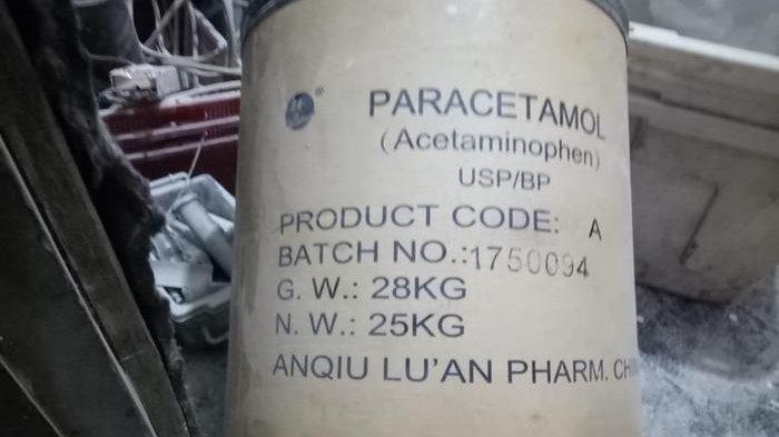 Bahan baku pembuatan PCC di pabrik produksi narkoba Tasikmalaya