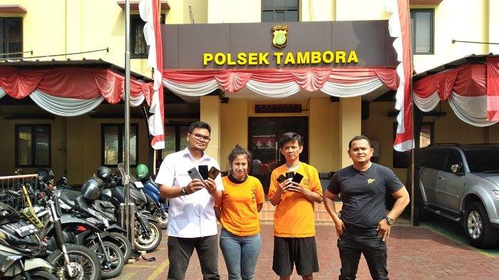 Kecanduan Sabu, Sepasang Kekasih di Tambora Kerap Curi HP Taksi Online, saat Ditangkap Sedang Wikwik