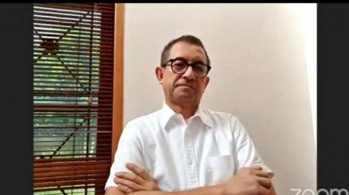 SOAL WHOOSH - Pengamat kebijakan publik Agus Pambagio sejak awal menolak kereta cepat Whoosh.