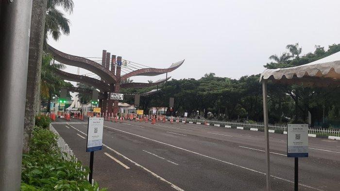 Wisata Jakarta: Ada Atraksi Kasih Makan Buaya dan Aligator di TMII, Simak Jadwalnya