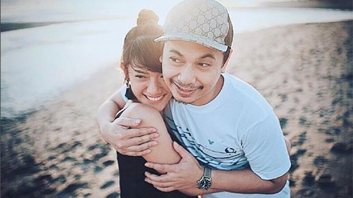 Pertama Kali Dengar Detak Jantung Anaknya, Raditya Dika Nangis