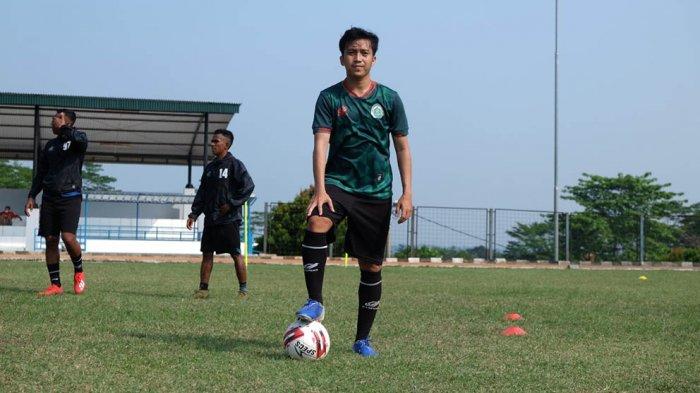 Rezky Ikhwan Pemain Persikabo 1973 Merespon Positif Dilanjutkannya Liga 1