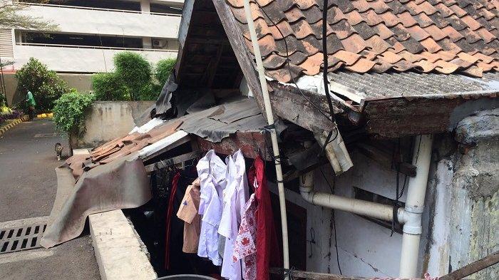 Rumah Lieus yang berada di dalam kawasan Apartemen Thamrin Executive Residence, Kebon Melati, Tanah Abang, Jakarta Pusat. (Warta Kota/Junianto Hamonangan)