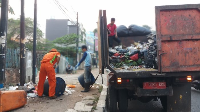 Pencoblosan Pilkada Depok, Petugas Kebersihan Depok Disiagakan, Tapi Jumlahnya Dikurangi