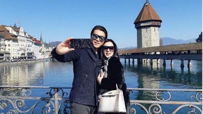 Syahrini dan Reino Barack Makan Makanan Terlarang Saat Berlibur di Swiss