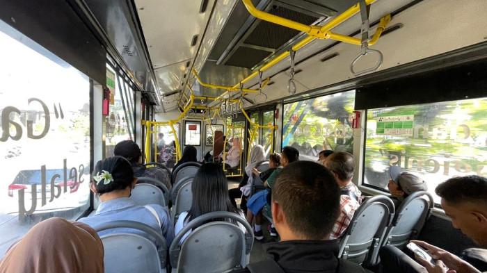 Masyarakat Dukung Pramono Naikkan Tarif Transjakarta Jadi Rp 5.000, Dianggap Tetap Murah