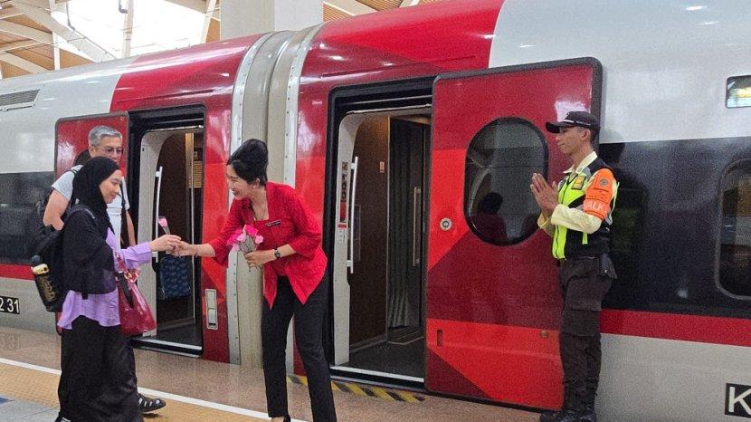 Agus Pambagio Ungkap Janji Jokowi: Proyek Kereta Cepat Jakarta-Bandung Tak Akan Rugi